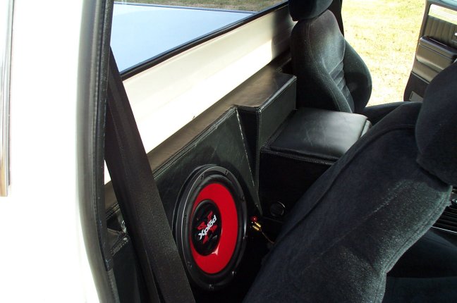 behind the seat truck speaker box